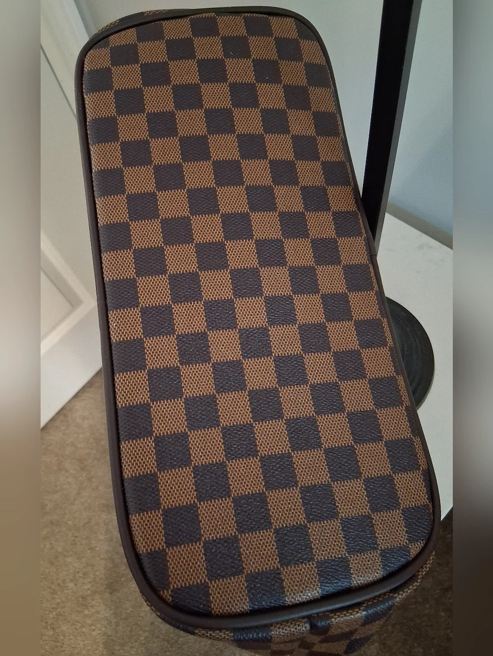 Brown Checkered Large Unbranded Tote Bag. - Picture 6 of 6